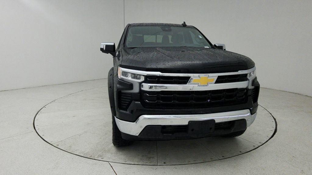 Used 2025 Chevrolet Silverado 1500 LT w/ Texas Edition Plus image 2