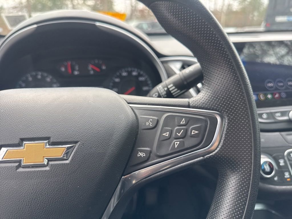Used 2023 Chevrolet Malibu LT image 23