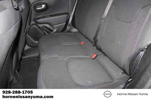 Used 2023 Jeep Renegade Altitude w/ Sun/Sound Group image 7