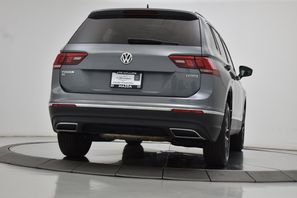 Used 2021 Volkswagen Tiguan SE w/ Panoramic Sunroof Package AWD/4WD image 18