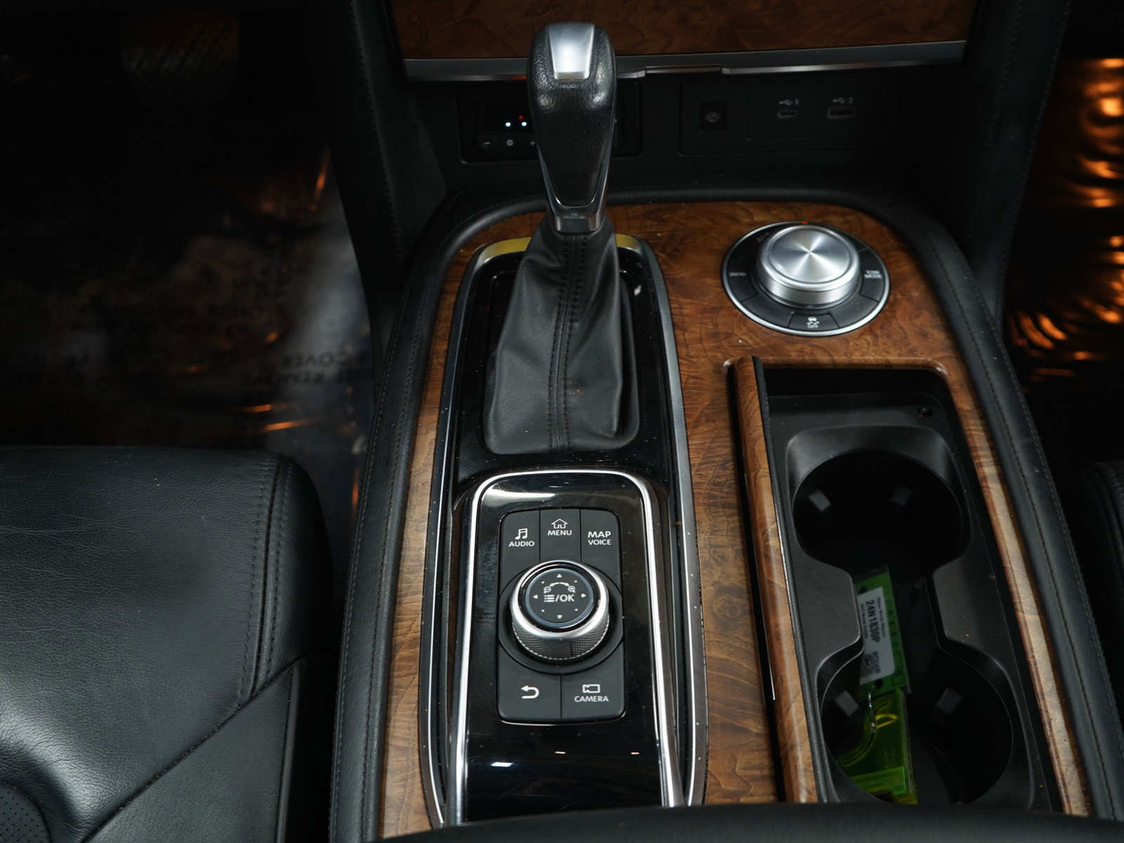 Used 2023 Nissan Armada SL image 20