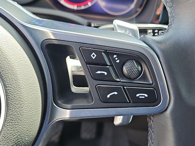 Used 2023 Porsche Cayenne Platinum Edition AWD/4WD image 31