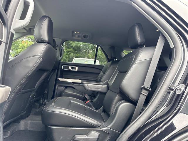 Certified 2023 Ford Explorer XLT w/ Equipment Group 202A AWD/4WD image 29