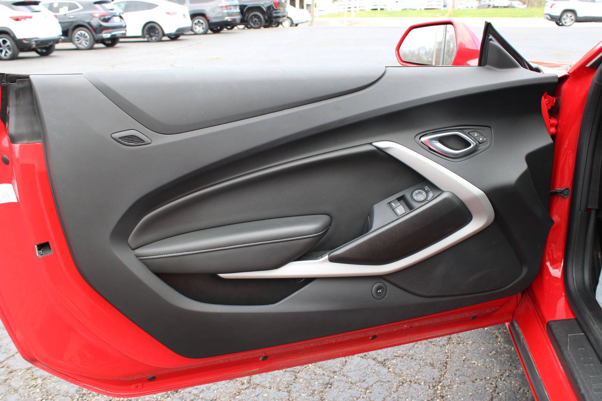 Used 2022 Chevrolet Camaro LT image 13