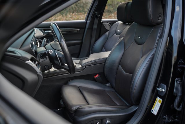 Used 2023 Cadillac CT5 V w/ Premium Package image 22