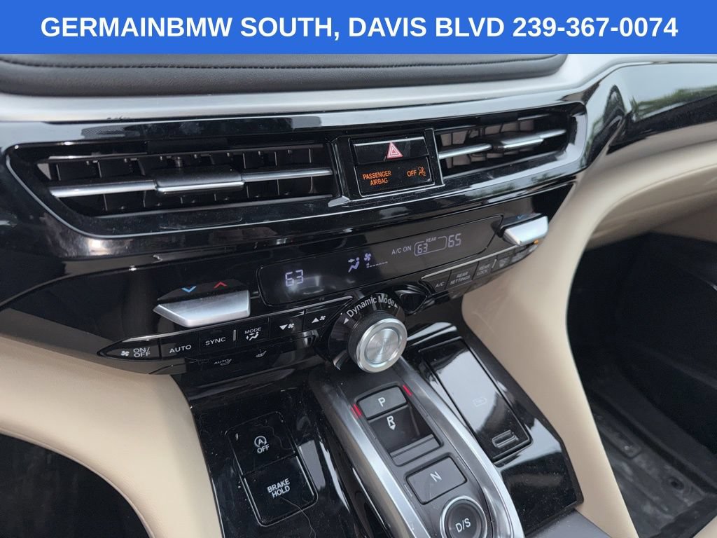 Used 2025 Acura MDX SH-AWD w/ Technology Package image 15