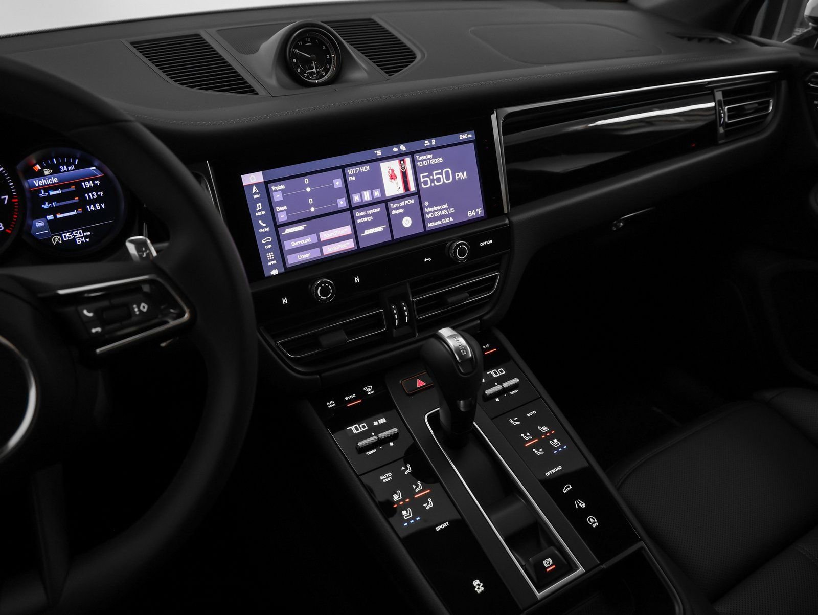 New 2026 Porsche Macan image 34