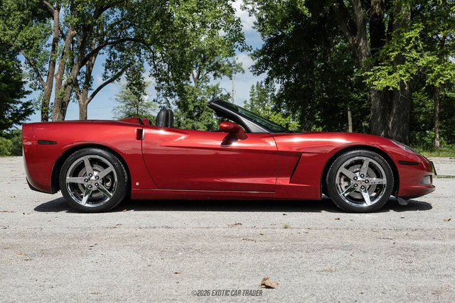 Used 2008 Chevrolet Corvette Convertible w/ Preferred Equipment Group RWD image 9