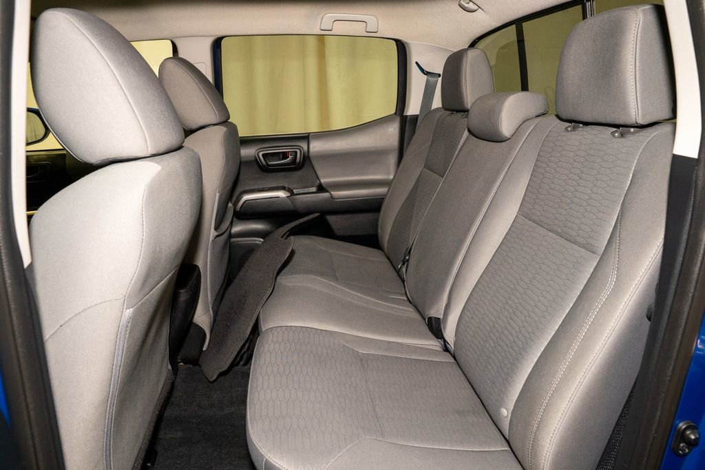 Used 2016 Toyota Tacoma SR5 image 7