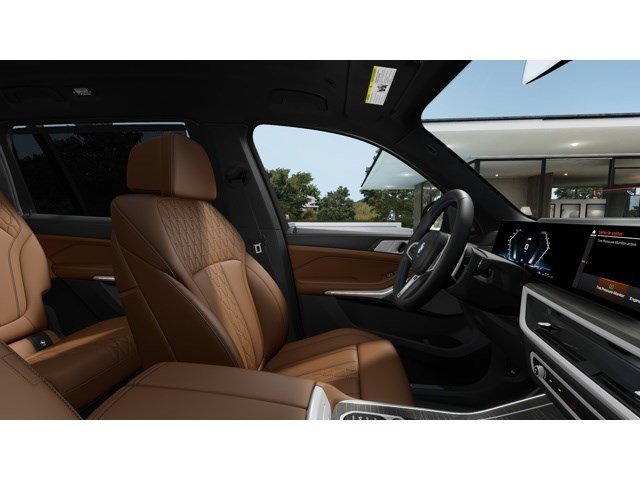 New 2026 BMW X7 M60i image 9