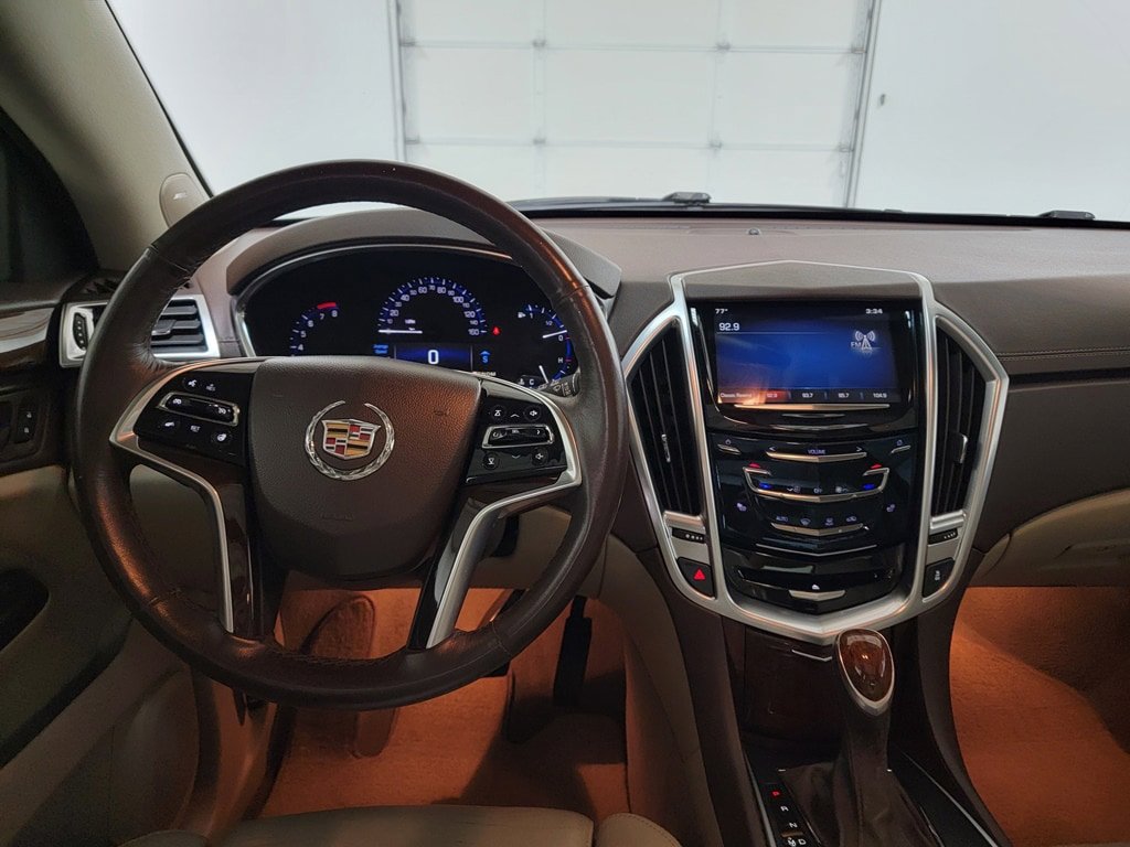 Used 2015 Cadillac SRX Luxury FWD image 13