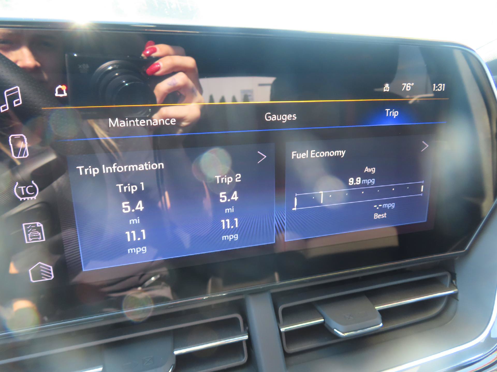 New 2026 Chevrolet Trax RS w/ Sunroof Package FWD image 27