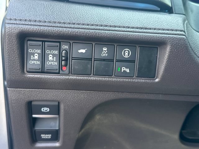 Used 2022 Honda Odyssey Touring image 10
