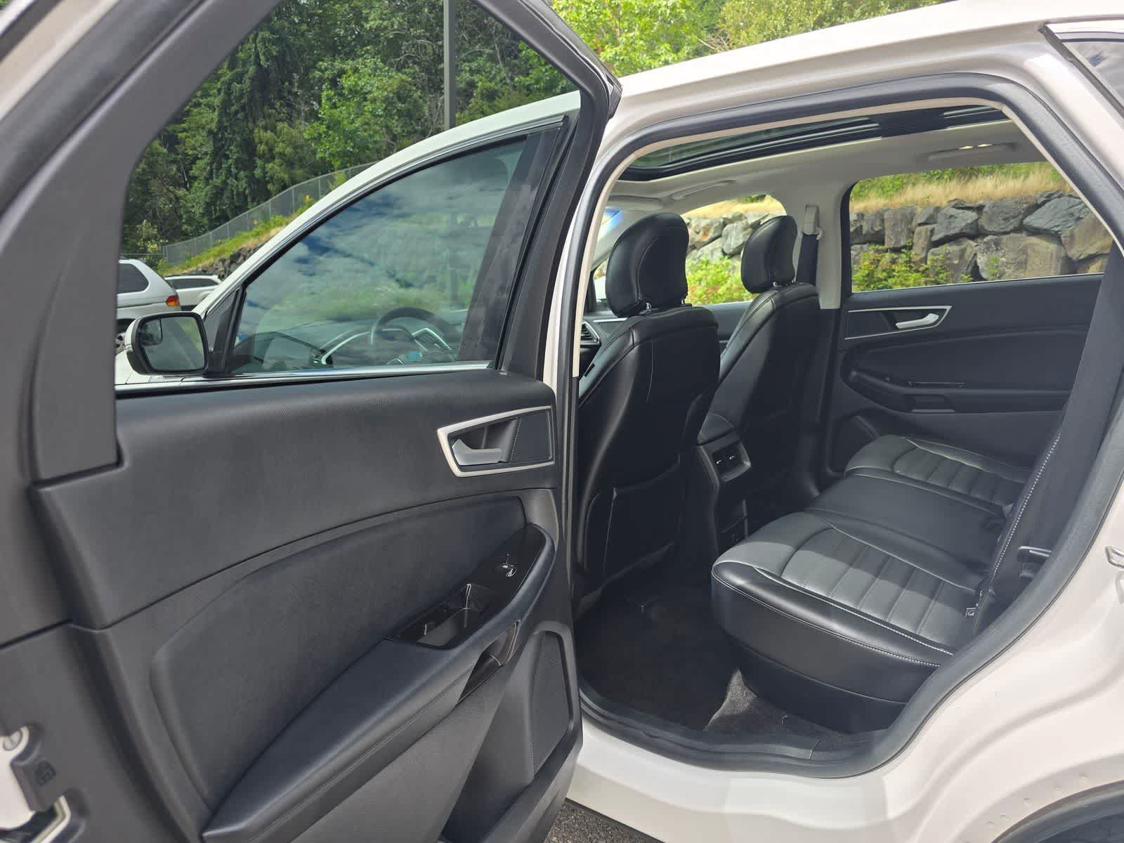 Used 2018 Ford Edge SEL w/ Canadian Touring Package AWD/4WD image 24
