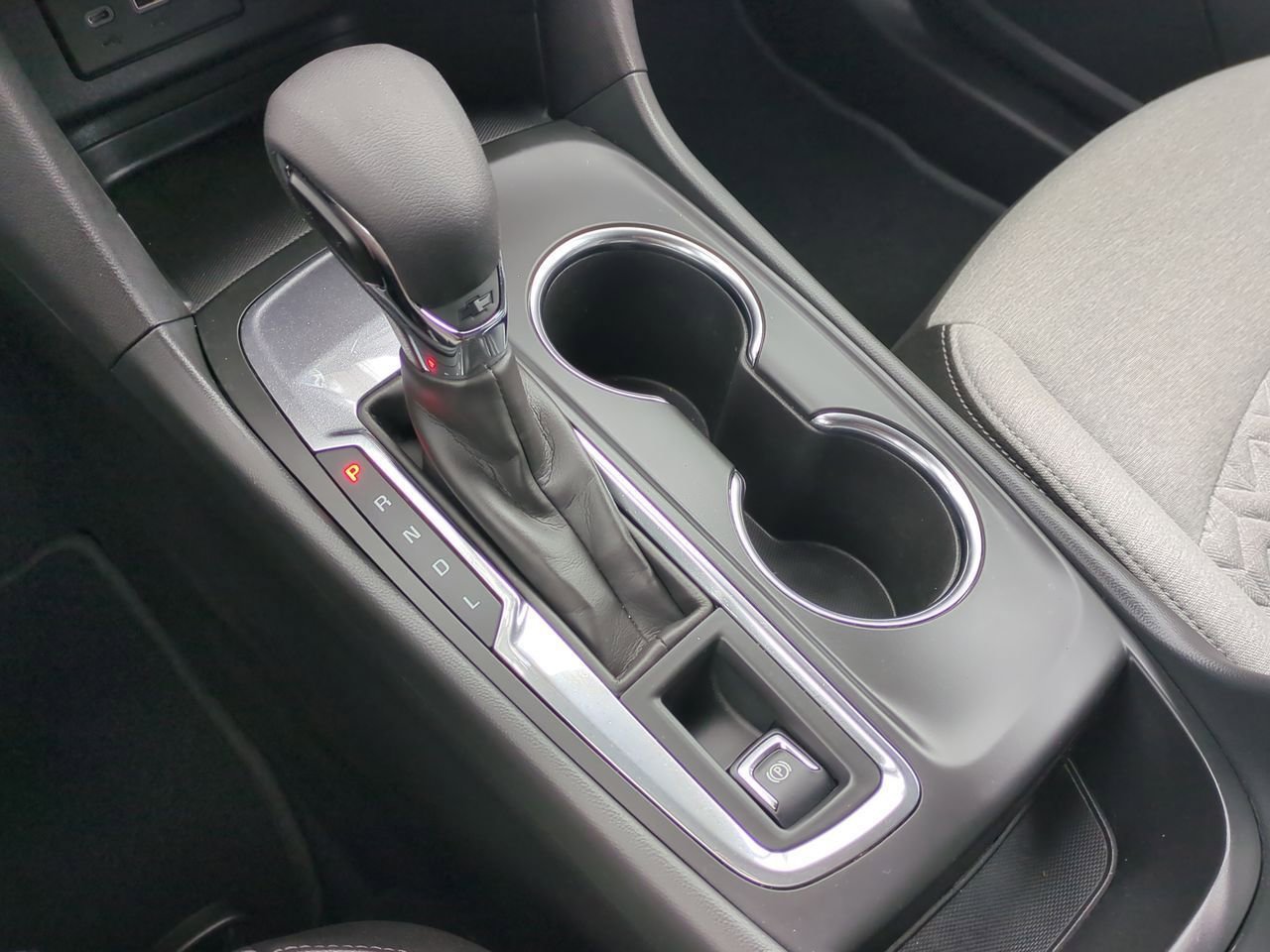 Certified 2024 Chevrolet Equinox LS w/ Midnight Edition image 15