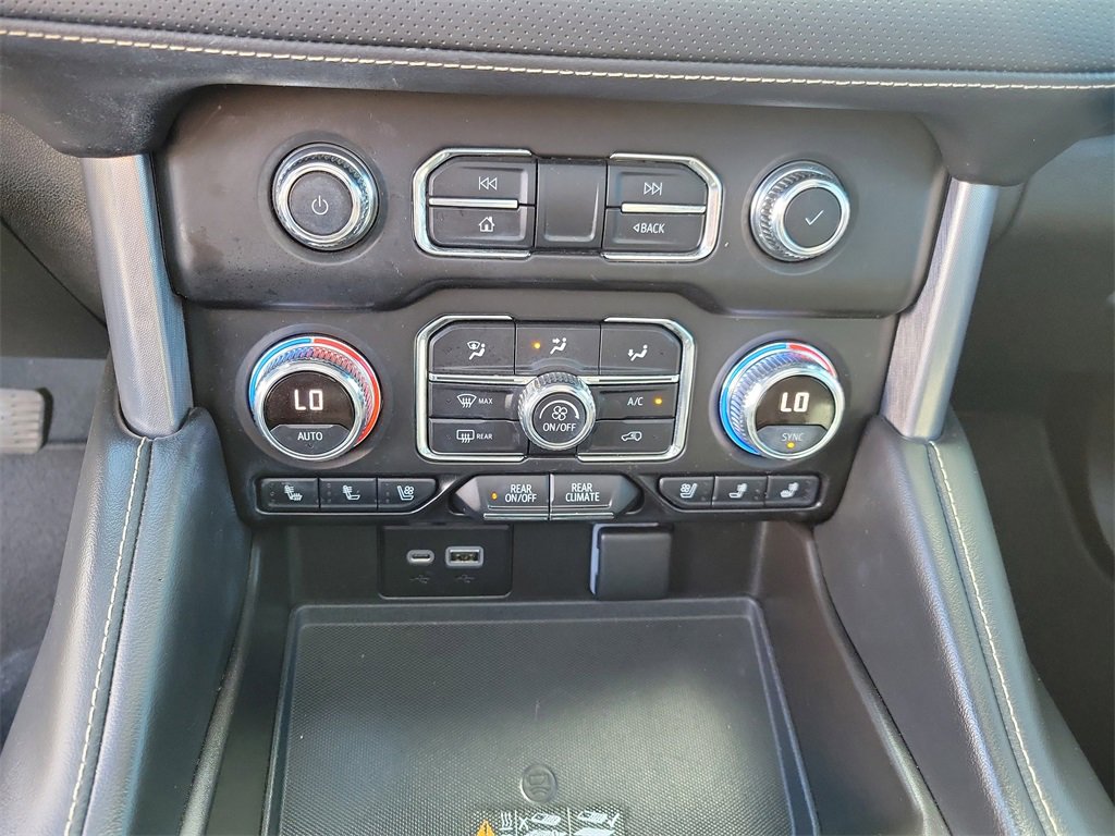 Used 2021 GMC Yukon SLT w/ SLT Premium Package image 41