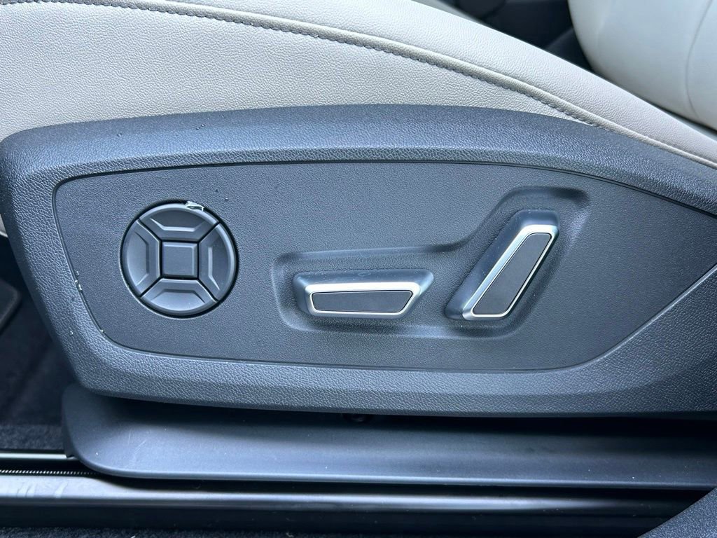 New 2026 Audi Q3 quattro 2.0T AWD/4WD image 22