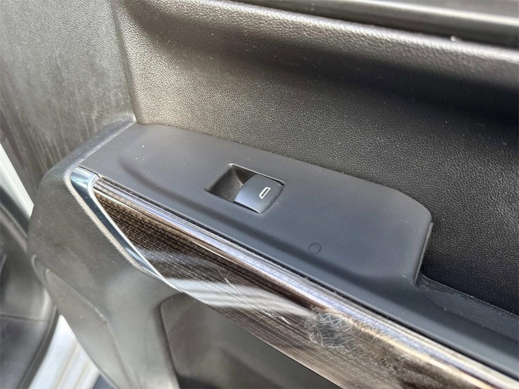 Used 2021 Chevrolet Silverado 1500 LT image 28