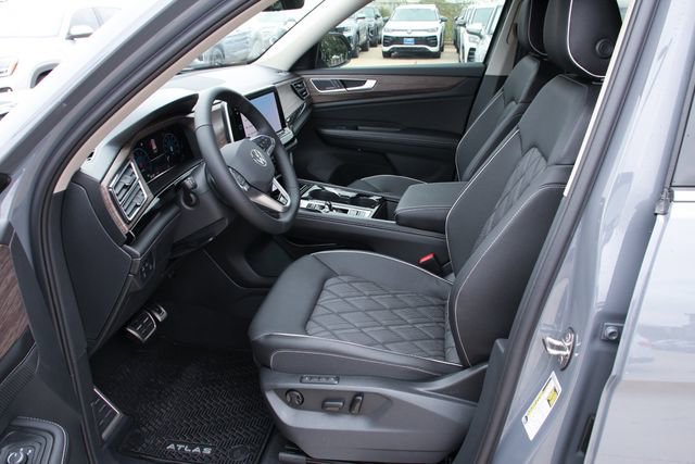 New 2026 Volkswagen Atlas SEL Premium R-Line image 11