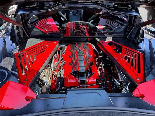 Used 2024 Chevrolet Corvette Stingray Premium Cpe w/ Z51 Performance Package RWD image 11
