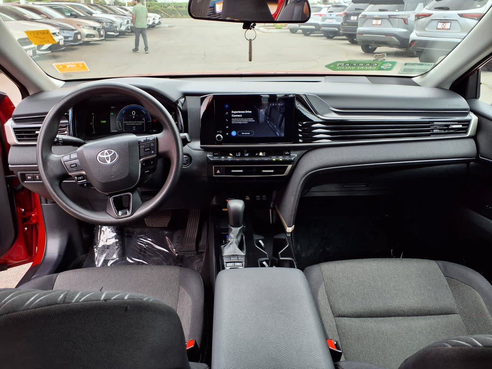 Used 2025 Toyota Camry LE FWD image 13