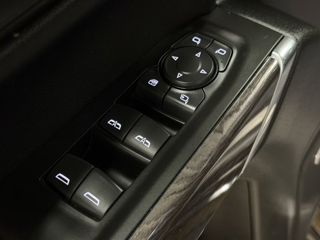 Used 2021 Chevrolet Silverado 1500 LTZ image 37