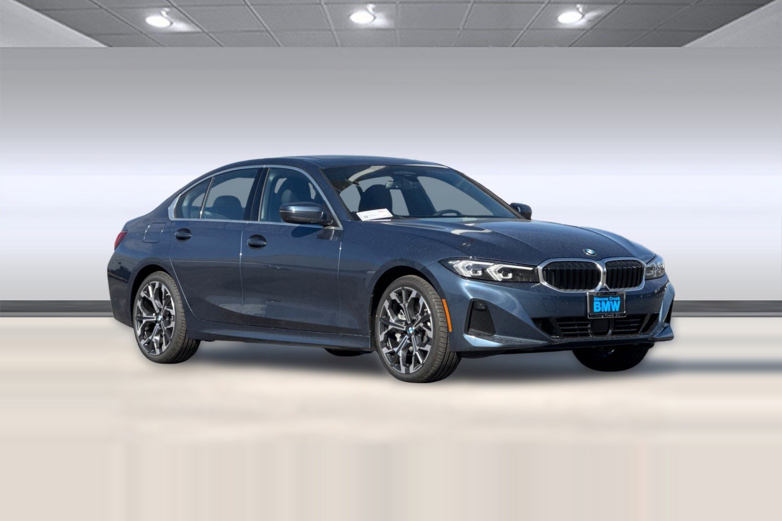 Used 2026 BMW 330i Sedan w/ Premium Package RWD image 6