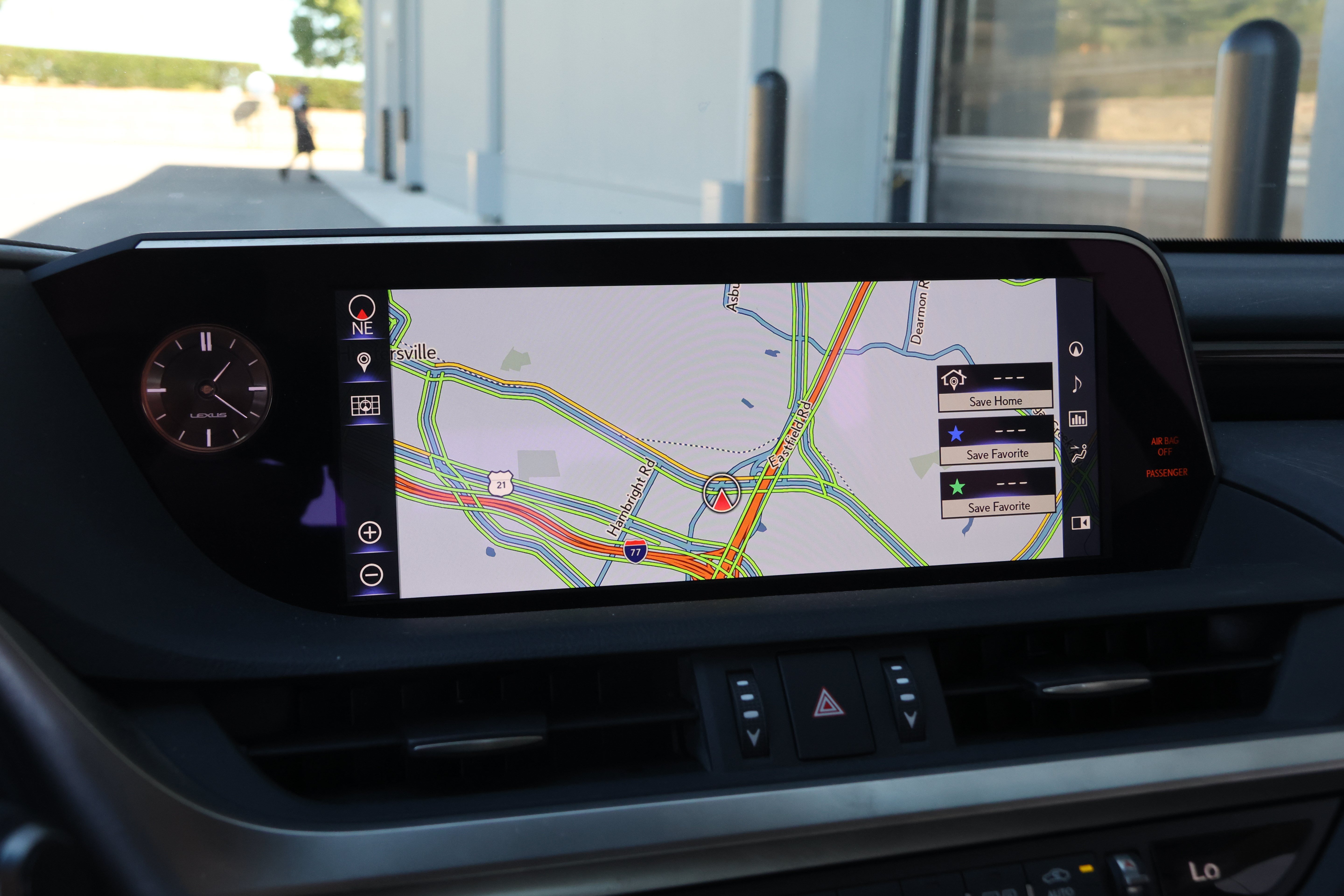 Used 2020 Lexus ES 300h w/ Premium Package FWD image 17