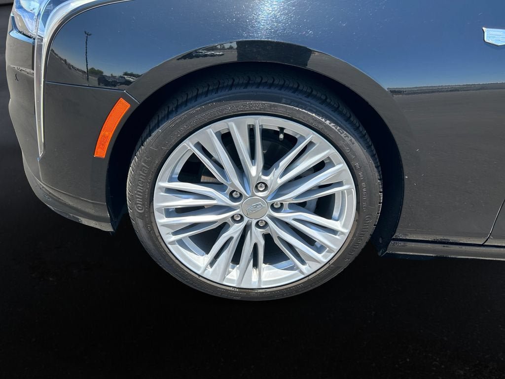 Used 2025 Cadillac CT4 Premium Luxury w/ Technology Package RWD image 9