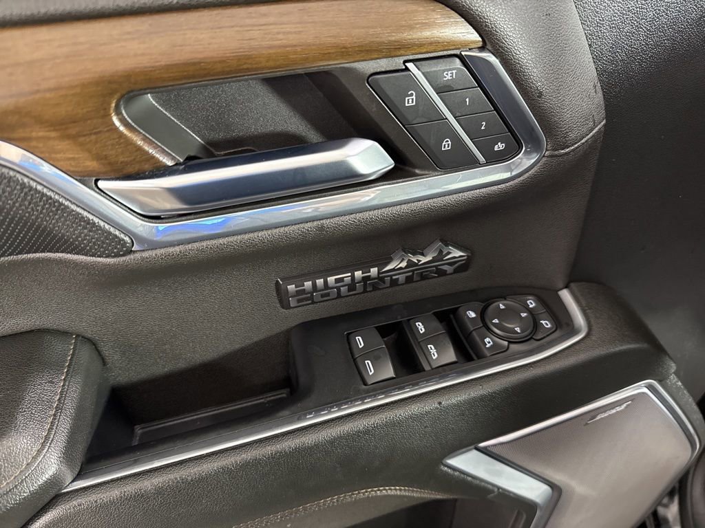 Used 2024 Chevrolet Silverado 1500 High Country w/ Midnight Edition image 19