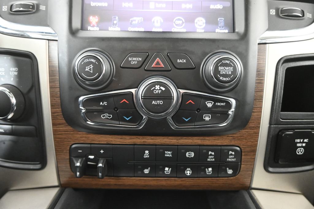 Used 2016 RAM 2500 Laramie w/ Convenience Group image 30