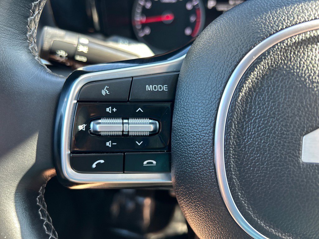 Used 2022 Kia Sorento S image 24