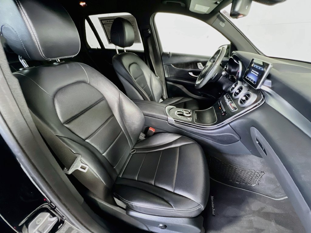 Used 2018 Mercedes-Benz GLC 300 image 26