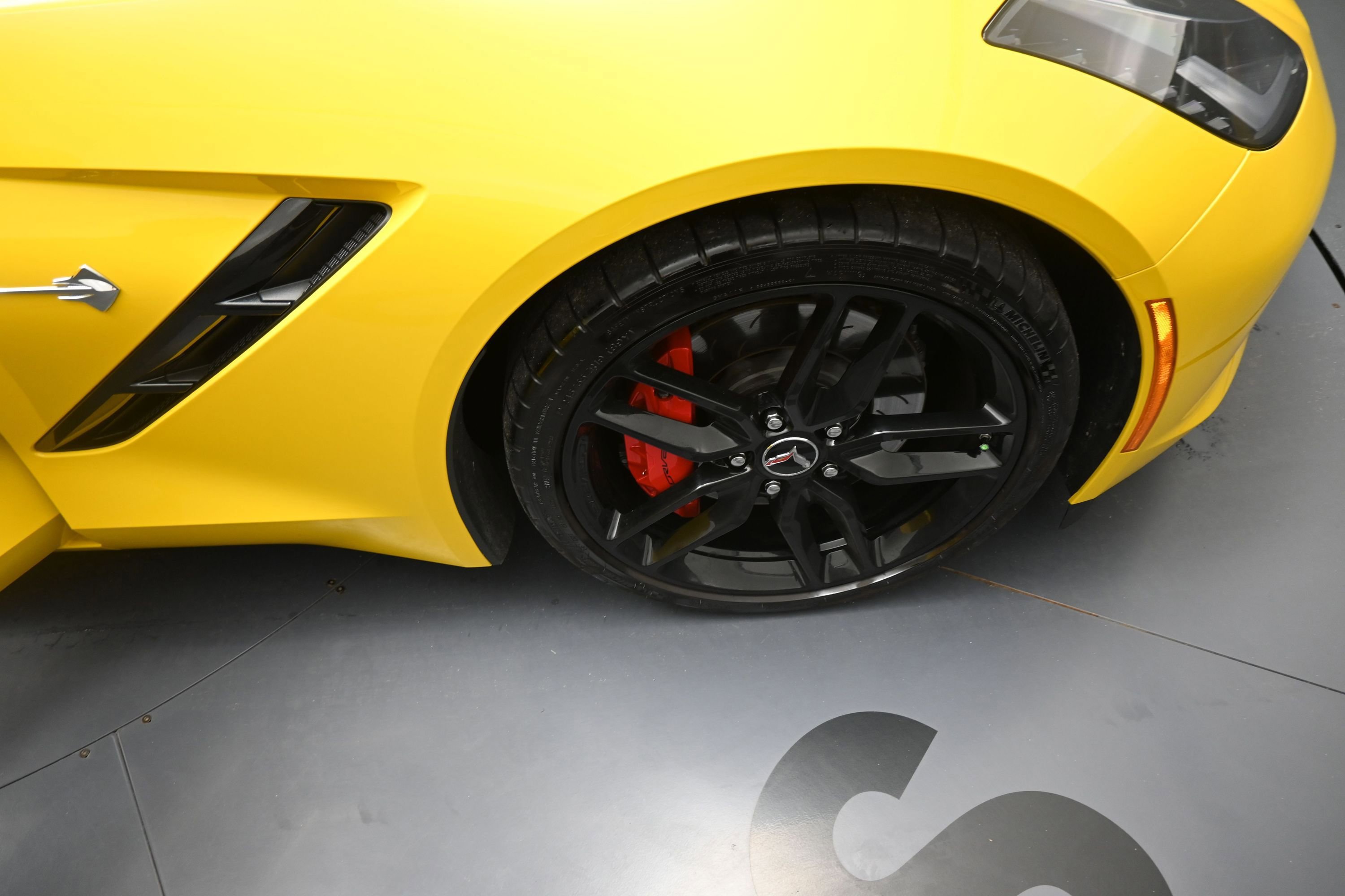 Used 2014 Chevrolet Corvette Stingray Convertible w/ 3LT Preferred Equipment Group RWD image 20