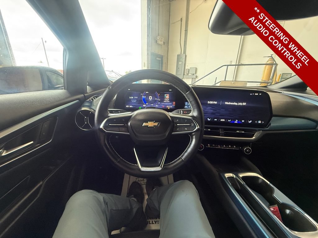Used 2024 Chevrolet Equinox EV LT w/ Active Safety Package 3 FWD image 16