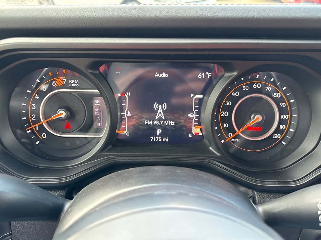 Used 2024 Jeep Wrangler Unlimited Rubicon 392 AWD/4WD image 28