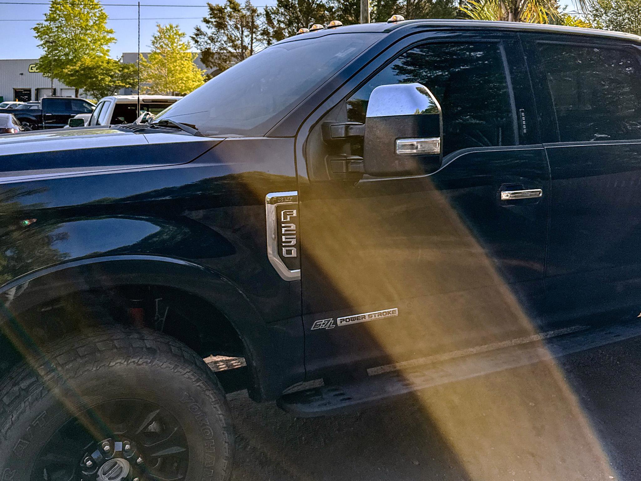 Used 2021 Ford F250 XLT w/ Tremor Off-Road Package image 4