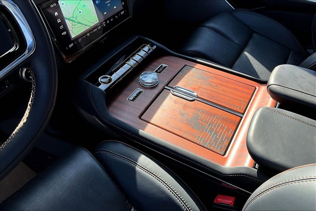 New 2025 Lincoln Navigator Black Label image 8