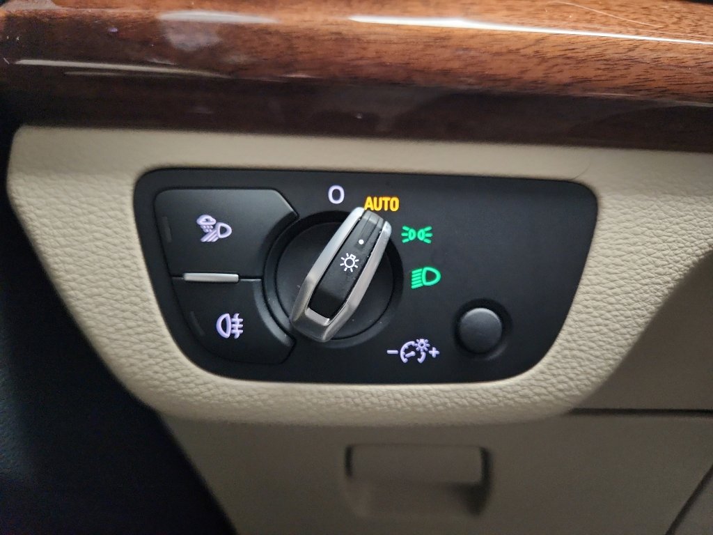 Used 2023 Audi Q5 2.0T Premium Plus w/ Premium Plus Package image 15