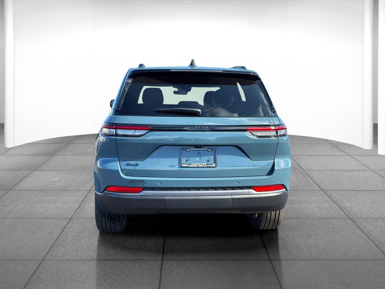 New 2026 Jeep Grand Cherokee Limited image 6