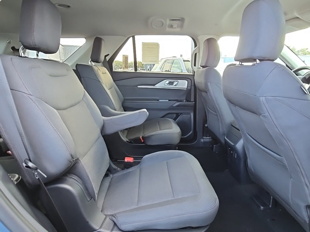 New 2026 Ford Explorer Active image 44
