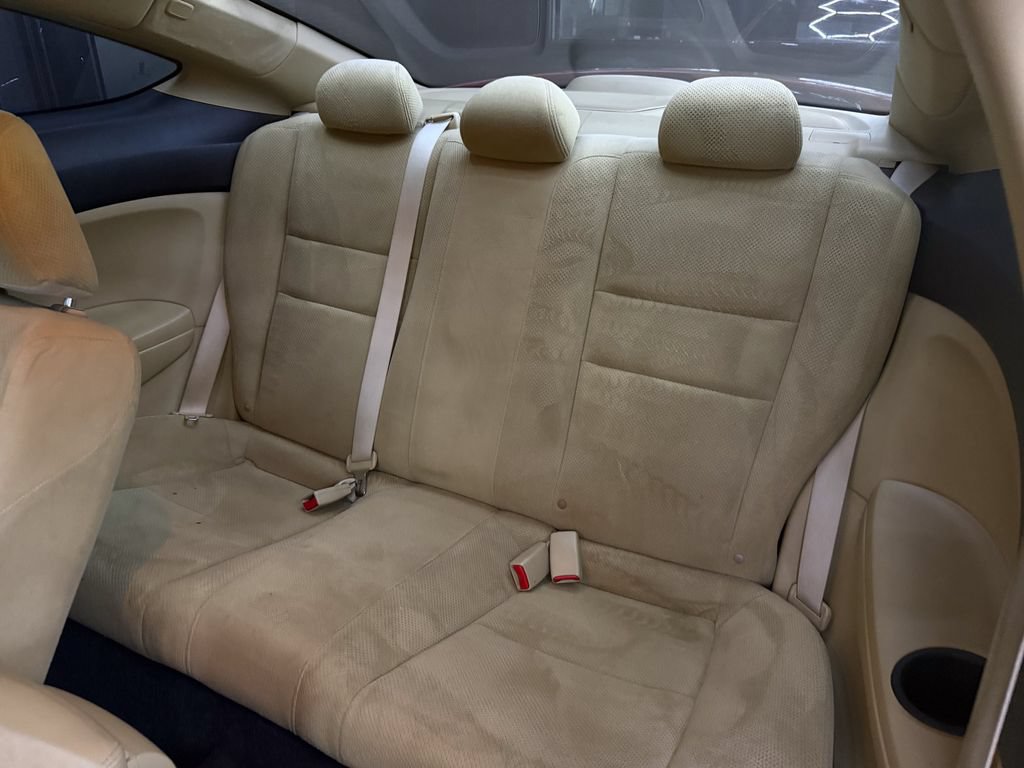 Used 2011 Honda Accord EX image 16