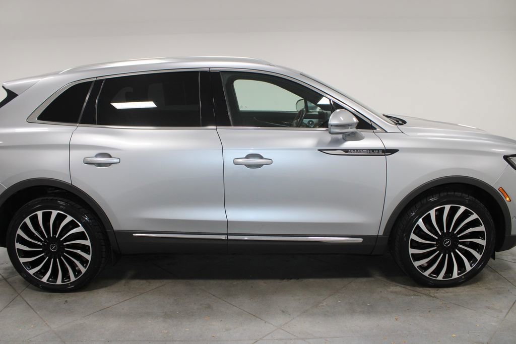 Used 2023 Lincoln Nautilus Black Label AWD/4WD image 11
