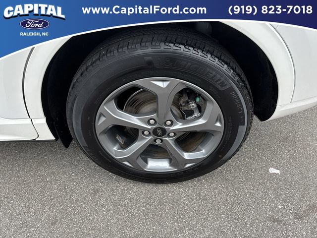Certified 2024 Ford Escape ST-Line w/ Tech Pack #1 AWD/4WD image 13