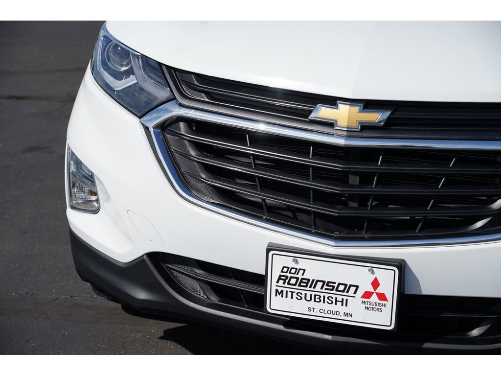 Used 2021 Chevrolet Equinox LS w/ LS Convenience Package image 9