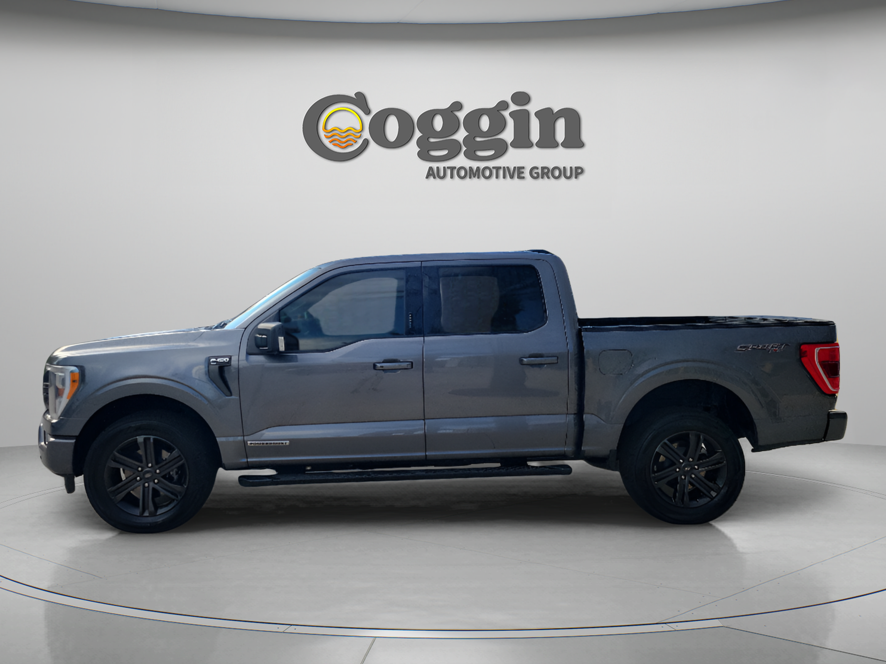 Used 2021 Ford F150 XLT w/ Equipment Group 302A High AWD/4WD image 2
