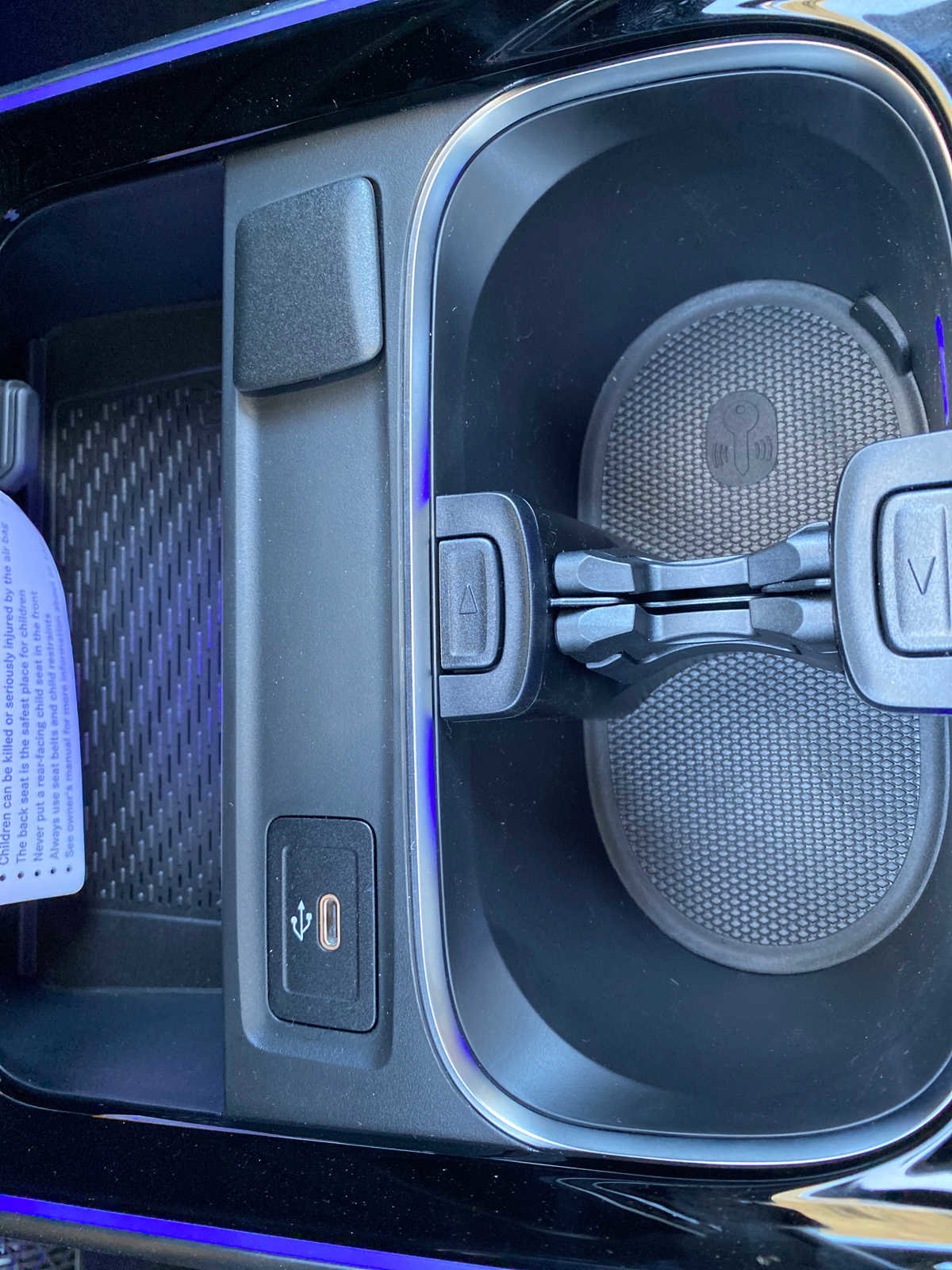 Used 2024 Mercedes-Benz GLB 250 4MATIC image 20