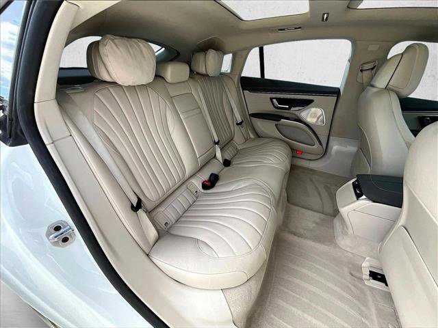 Used 2022 Mercedes-Benz EQS 450+ Sedan image 28