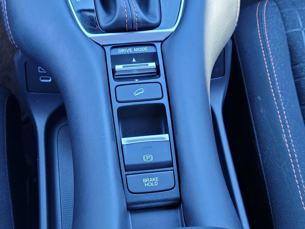 Used 2025 Honda HR-V Sport image 25