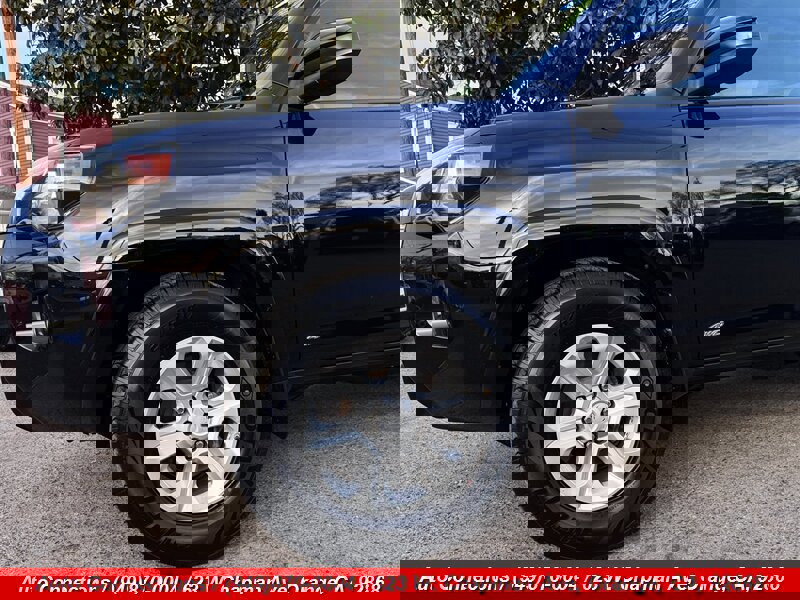 Used 2018 Toyota 4Runner SR5 image 45